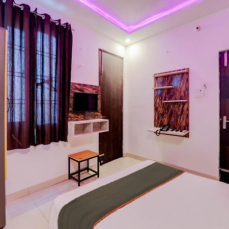 Super Collection O Kiara Guest House Lucknow Exterior foto