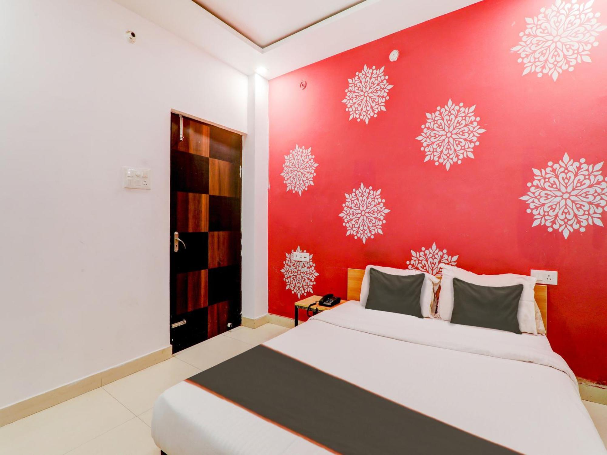 Super Collection O Kiara Guest House Lucknow Exterior foto