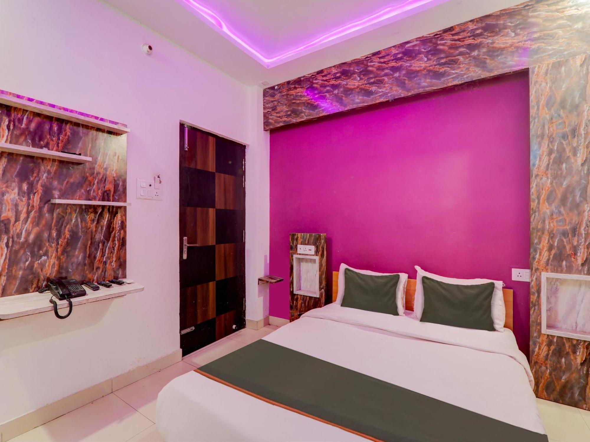 Super Collection O Kiara Guest House Lucknow Exterior foto